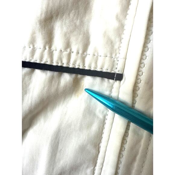 Abercrombie & Fitch Fleece Lined White Ski Snowboarding Jacket Size Medium - Picture 9 of 9